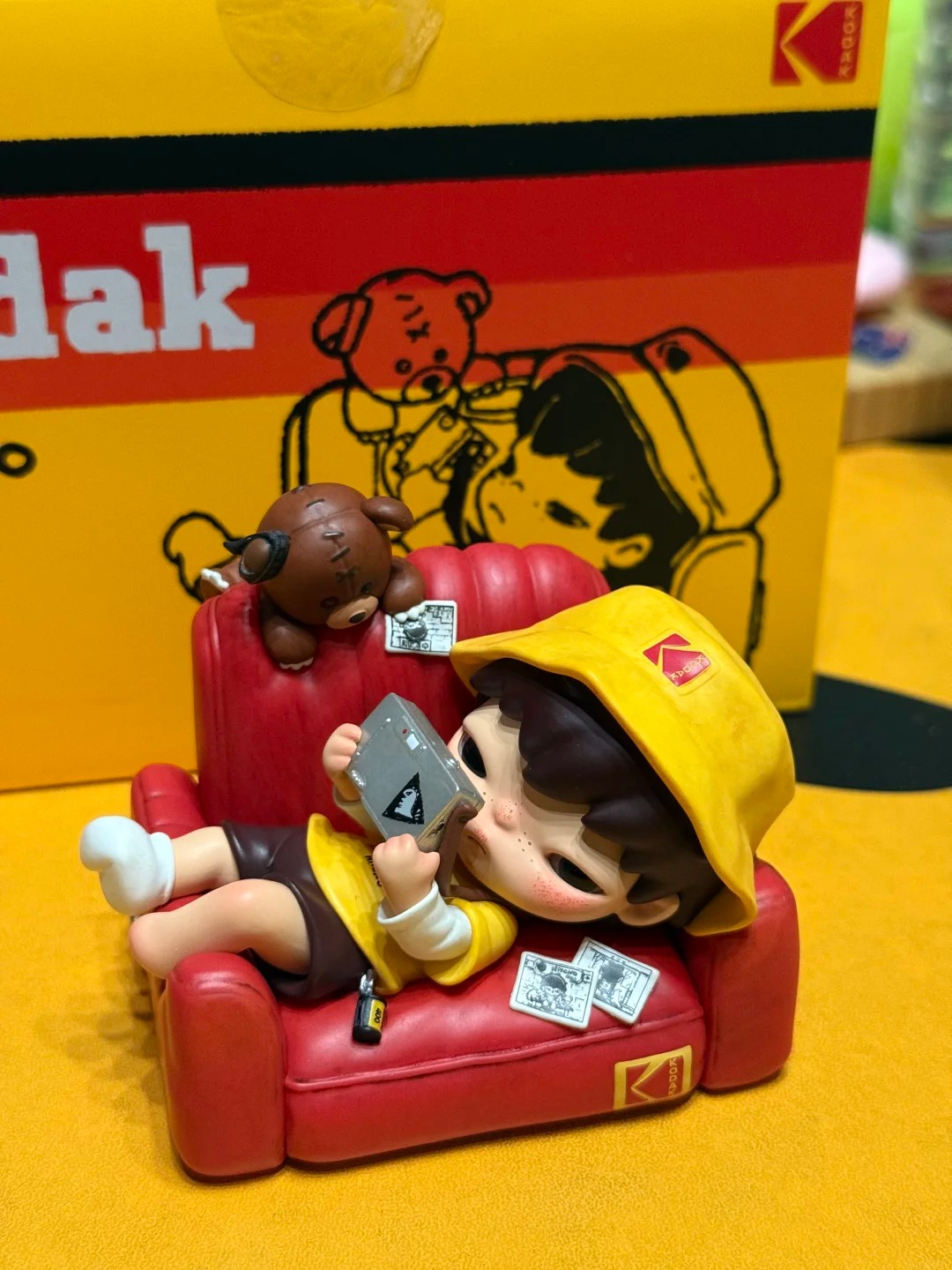 hirono_kodak_figure_19